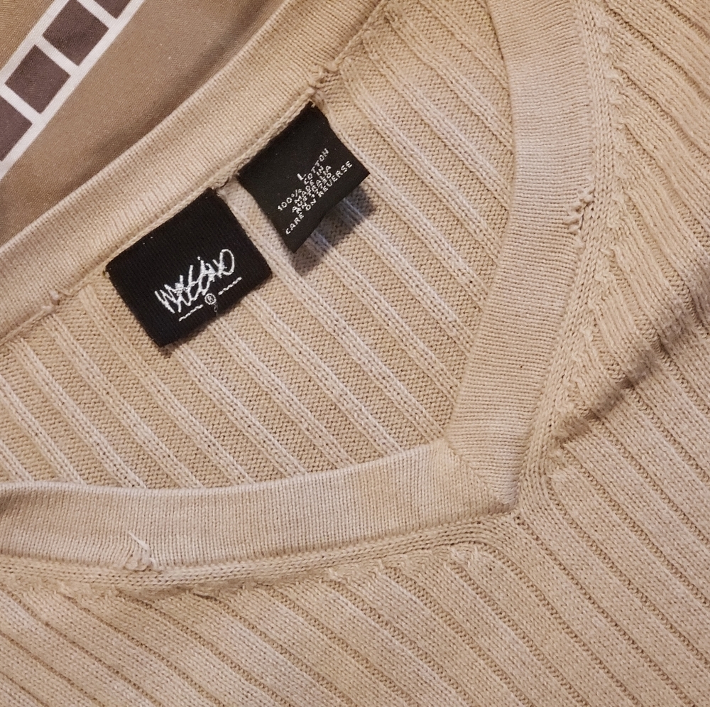 Men's V neck Sweater
